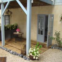 Terrasse de la chambre du jardin de saint jean B&B