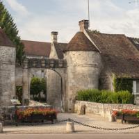 Porte de Saint Jean aux bois