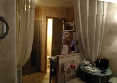 Chambre avec atmosphère calme et apaisante